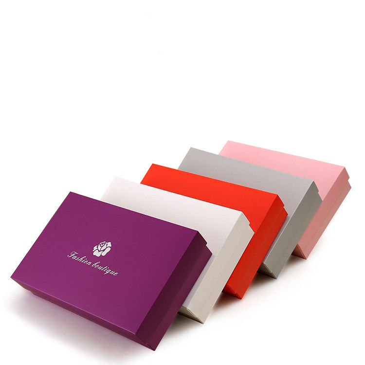 Boîte-cadeau fait sur commande de soutien-gorge de lingerie de sous-vêtements empaquetant l'effet UV de couleur multi